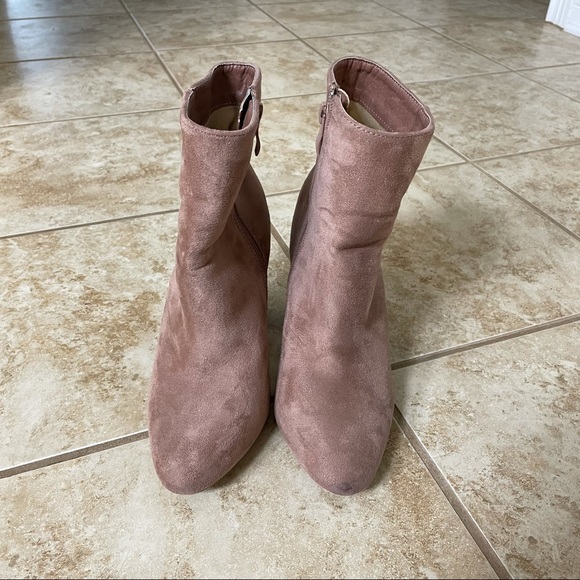 Chunky heel boots - Picture 2 of 8